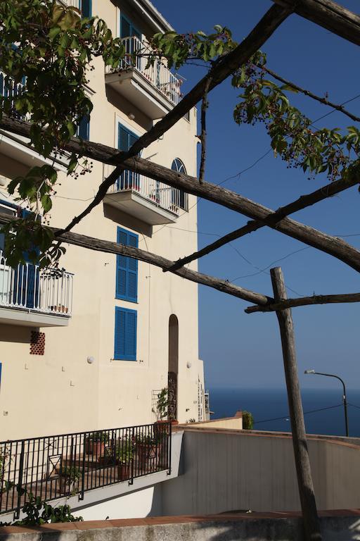 Vietri Le Terrazze Di Cristina Bed & Breakfast エクステリア 写真